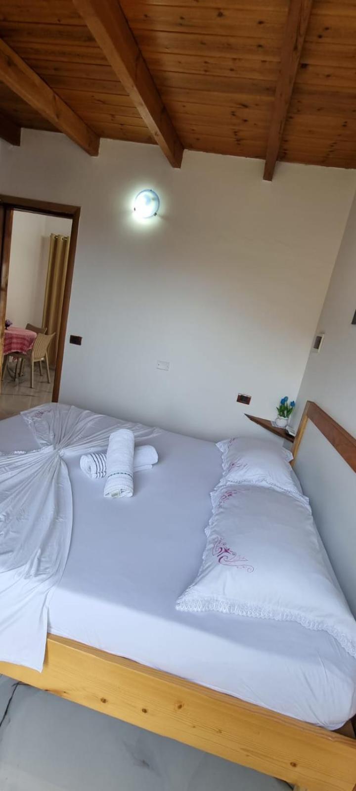 Hotel Restorant Olti Shetaj ภายนอก รูปภาพ